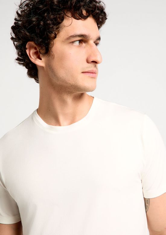 Foto do produto: Camiseta Masculina Slim Em Malha Tech - Off white
