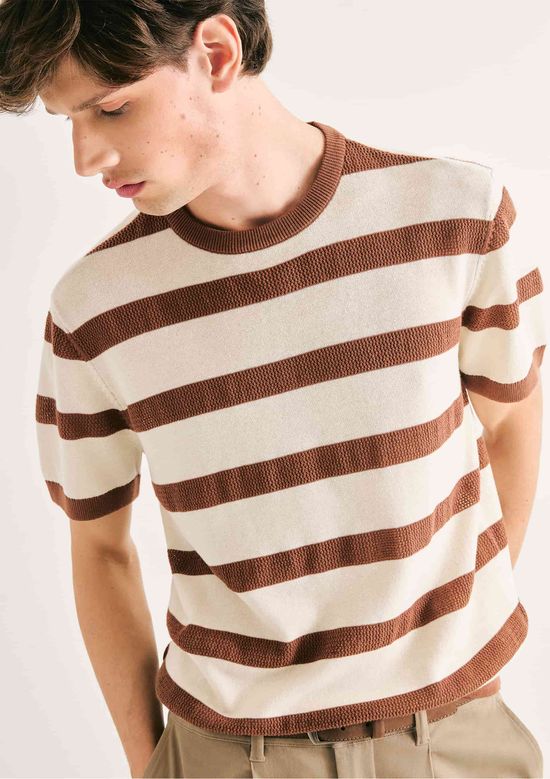 Foto do produto: Camiseta Masculina Em Tricô Fio Tinto - Marrom