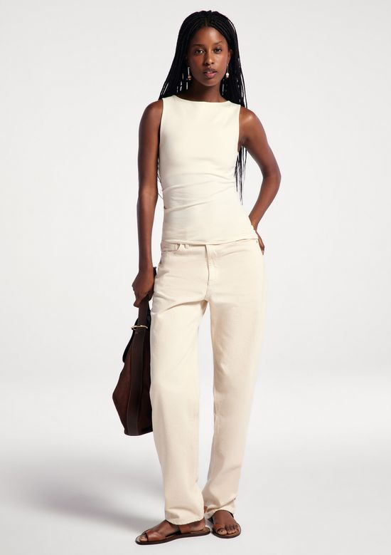 Foto do produto: Regata Feminina Assimétrica Em Malha Premium - Off white