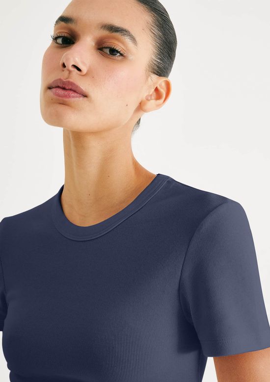 Foto do produto: Blusa Feminina Manga Curta Slim Em Ribana - Azul