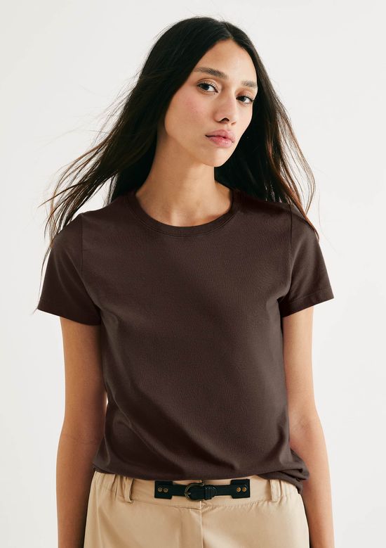 Foto do produto: Camiseta Básica Feminina Slim World - Marrom