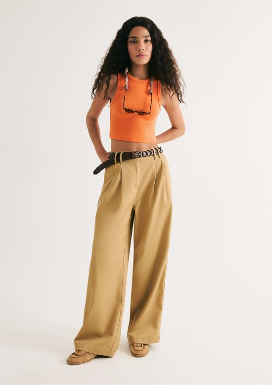 Foto do produto: Regata Feminina Cropped Decote Halter Neck Em Ribana Canelada - Laranja