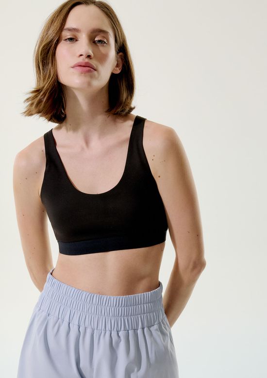 Foto do produto: Top Esportivo Decote U Selado - Preto