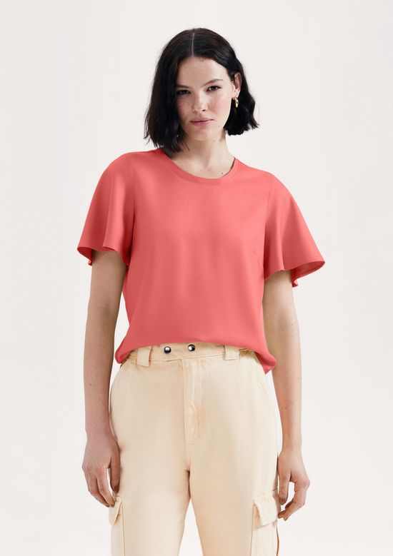 Foto do produto: Blusa Feminina Manga Evasê Em Viscose Creponada - Vermelho