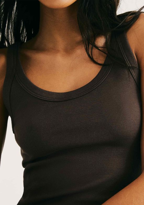 Foto do produto: Regata Básica Feminina Slim Rib - Marrom