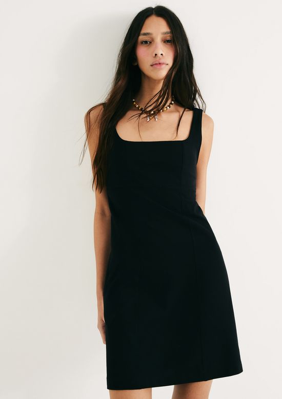 Foto do produto: Vestido Curto Slim Em Piquet - Preto