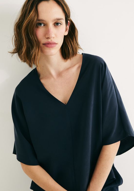 Foto do produto: Blusa Feminina Box Em Peach Touch - Azul