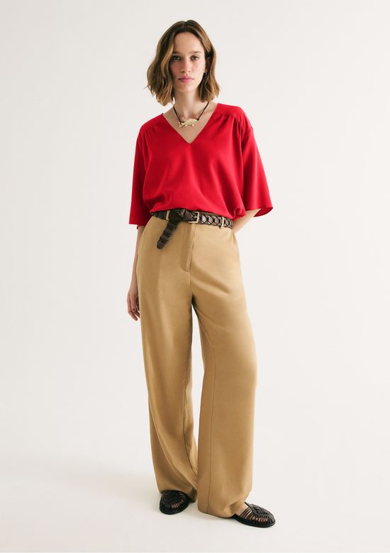 Foto do produto: Blusa Feminina Evasê Viscolinho - Vermelho