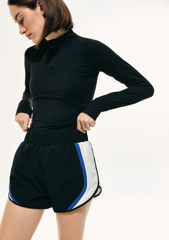 Foto do produto: Shorts Runner Recortes Hering Sports + FRNC - Preto