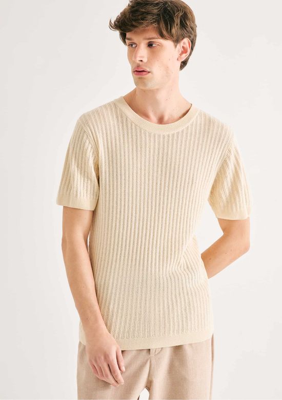 Foto do produto: Camiseta Masculina Manga Curta Em Tricô - Creme