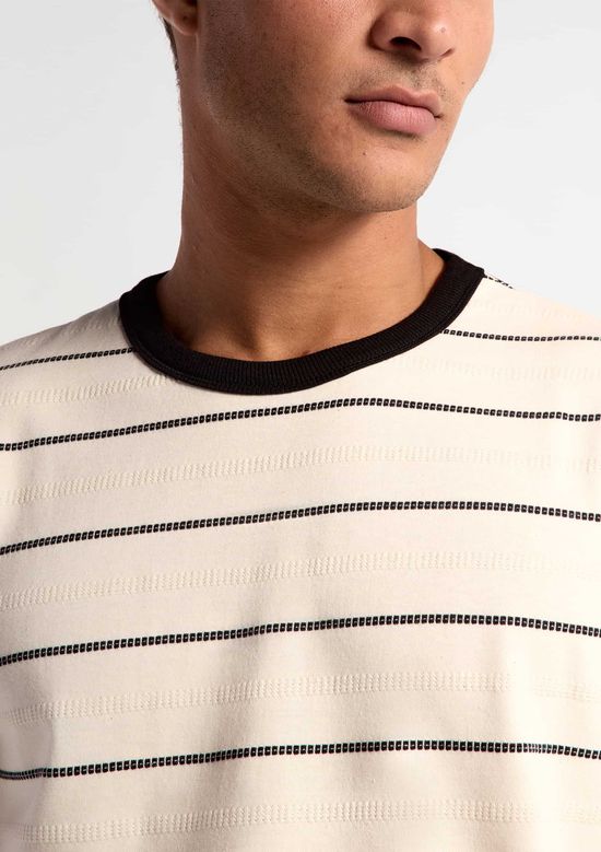 Foto do produto: Camiseta Masculina Manga Curta Fio Tinto Listrada - Off white