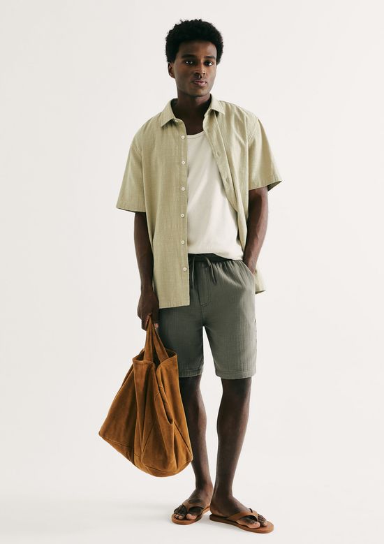 Foto do produto: Bermuda Masculina Reta Texturizada - Verde