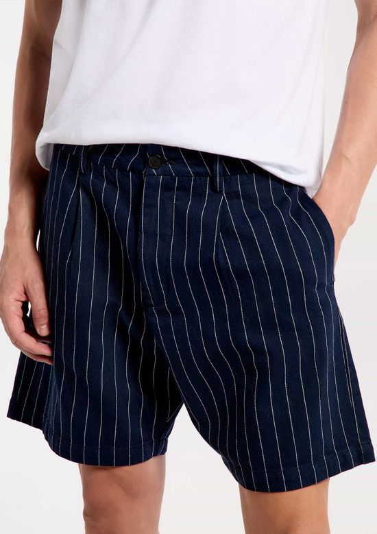 Foto do produto: Bermuda Masculina Fio Tinto Listrada - Azul