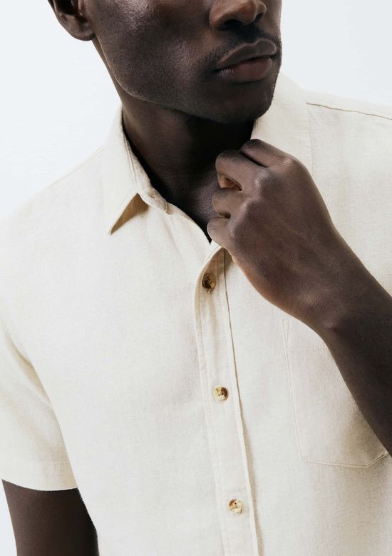 Foto do produto: Camisa Básica Masculina Manga Curta Slim Em Linho - Bege