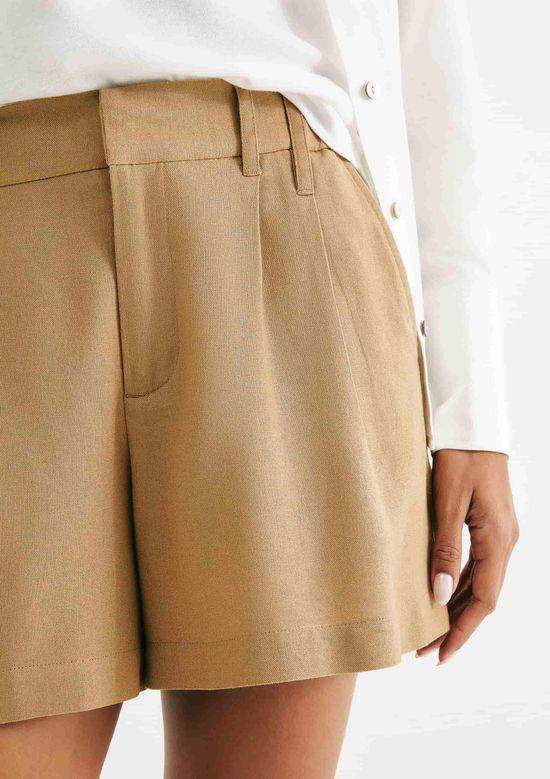 Foto do produto: Shorts Feminino De Alfaiataria Em Linho - Bege
