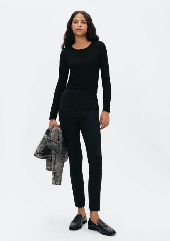 Foto do produto: Calça Básica Feminina Cintura Média Em Alfaiataria - Preto