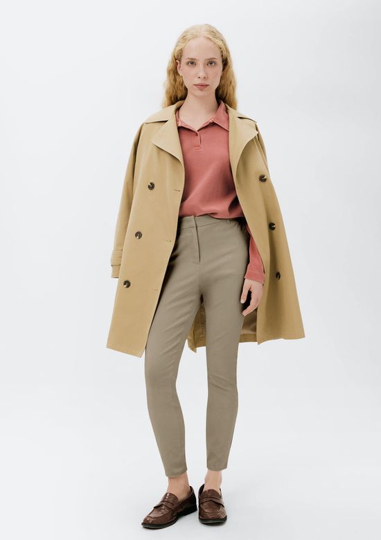 Foto do produto: Calça Básica Feminina Cintura Média Em Alfaiataria - Bege