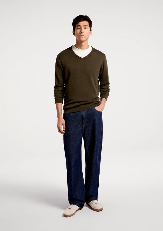 Foto do produto: Suéter Básico Masculino Regular Gola V - Verde
