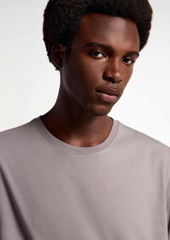 Foto do produto: Camiseta Básica Masculina Comfort Super Cotton - Cinza