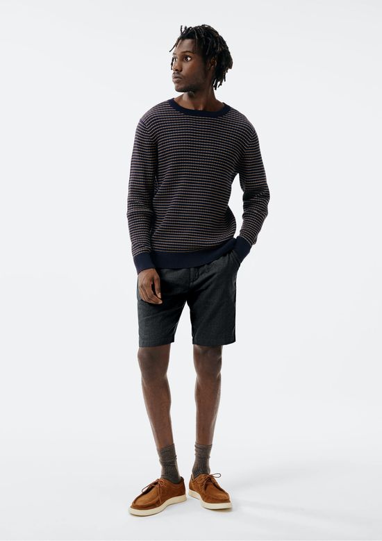 Foto do produto: Bermuda Básica Masculina Chino Em Linho - Preto