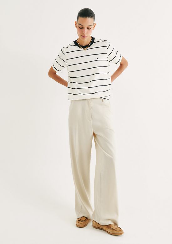 Foto do produto: Calça Feminina Reta Em Tecido Rústico - Off white