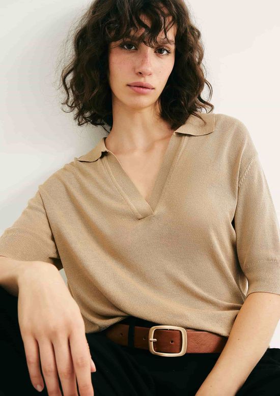 Foto do produto: Polo Feminina Em Tricô Leve - Bege