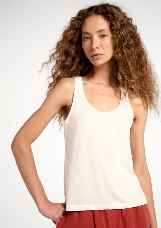 Foto do produto: Regata Feminina Em Malha Leve - Off white