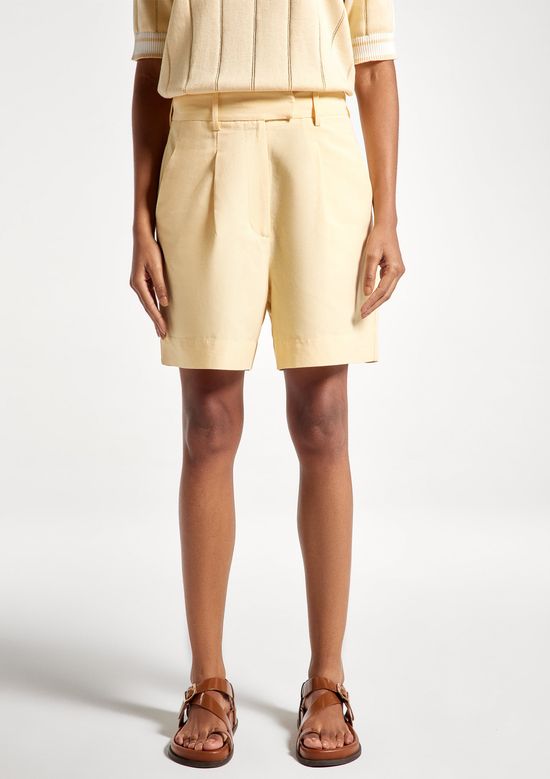 Foto do produto: Bermuda Feminina Em Alfaiataria Com Linho - Amarelo