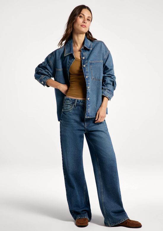 Foto do produto: Jaqueta Jeans Feminina Oversized - Azul