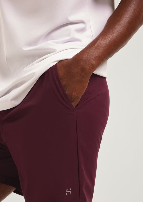 Foto do produto: Bermuda Esportiva Básica Masculina Easy Care - Vinho