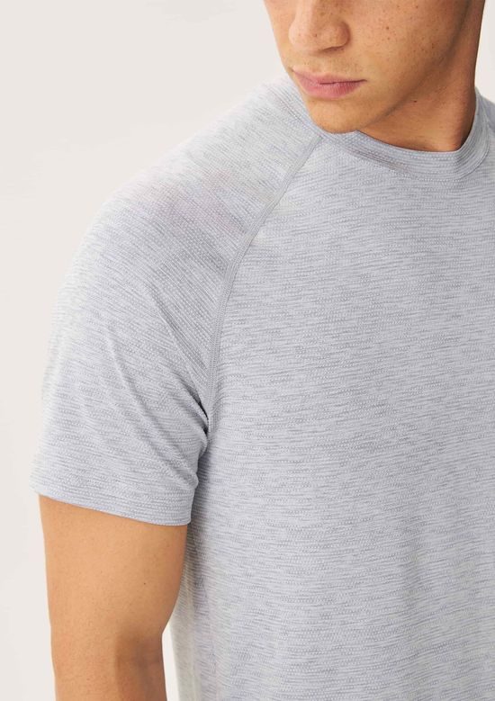 Foto do produto: Camiseta Esportiva Masculina Moove Secagem Rápida - Cinza