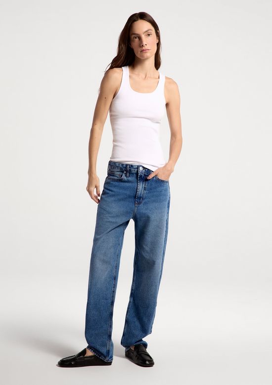 Foto do produto: Calça Jeans Feminina Reta Cintura Média - Azul
