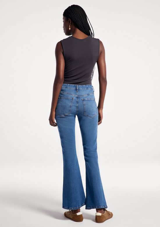 Foto do produto: Calça Jeans Básica Feminina Cintura Média Flare Petit - Azul