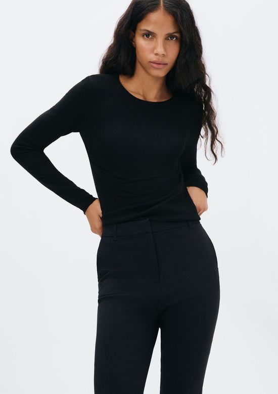 Foto do produto: Calça Básica Feminina Cintura Média Em Alfaiataria - Preto