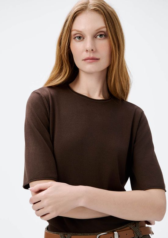 Foto do produto: Blusa Feminina Manga Curta Em Tricô Leve - Marrom