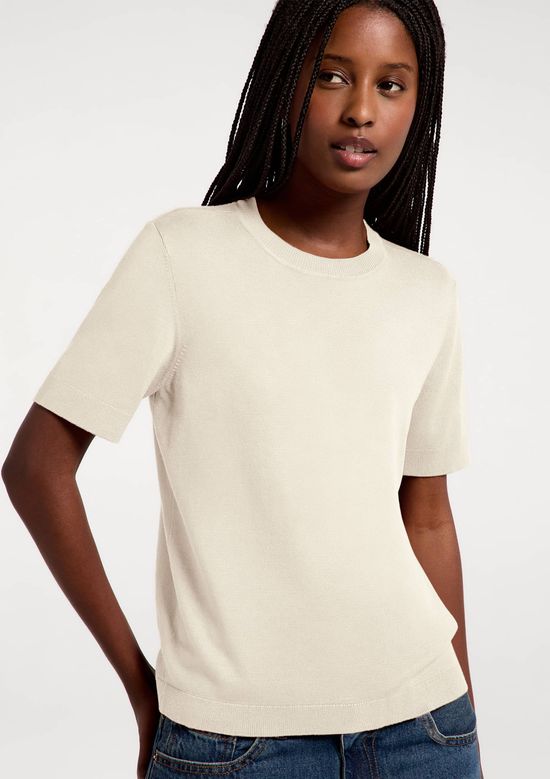 Foto do produto: Blusa Feminina Manga Curta Em Tricô Leve - Creme