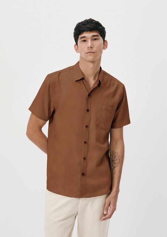 Foto do produto: Camisa Básica Masculina Manga Curta Slim Em Linho - Marrom