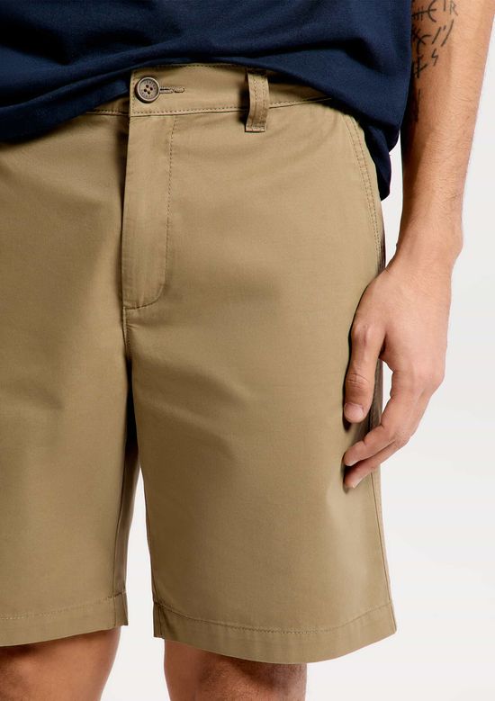 Foto do produto: Bermuda Básica Masculina Chino Reta Em Sarja - Verde