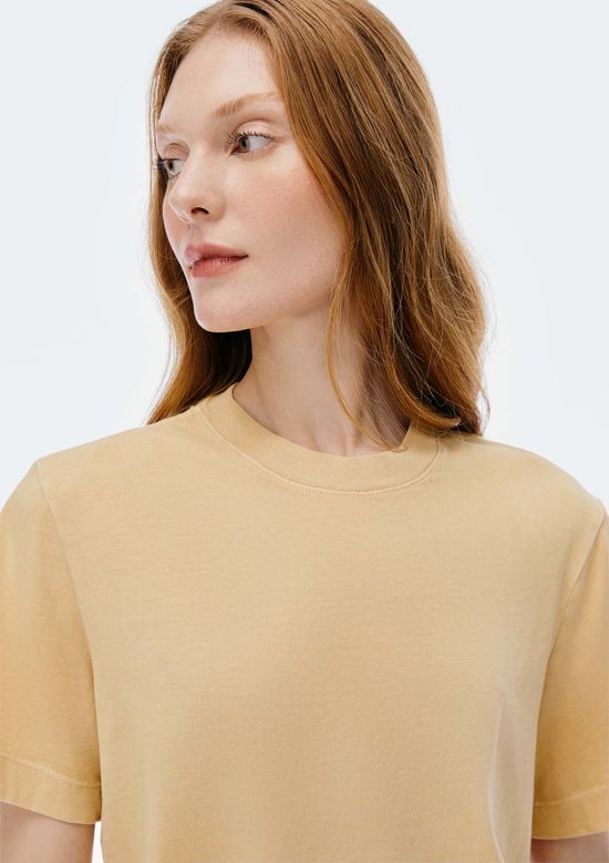 Foto do produto: Camiseta Básica Feminina Estonada Soft - Amarelo