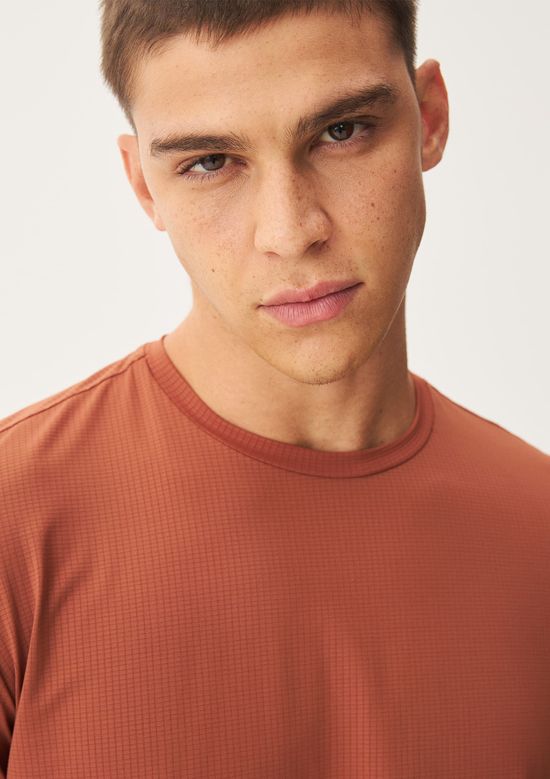 Foto do produto: Camiseta Esportiva Masculina Manga Curta Fresh - Marrom