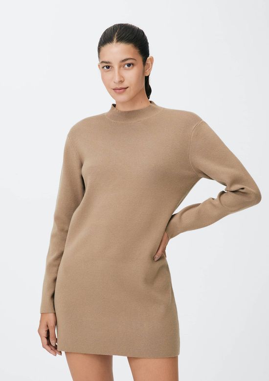 Foto do produto: Vestido Curto Manga Longa Em Tricô - Bege