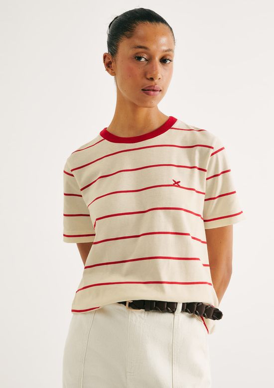 Foto do produto: Camiseta Feminina Fio Tinto Listrada - Vermelho