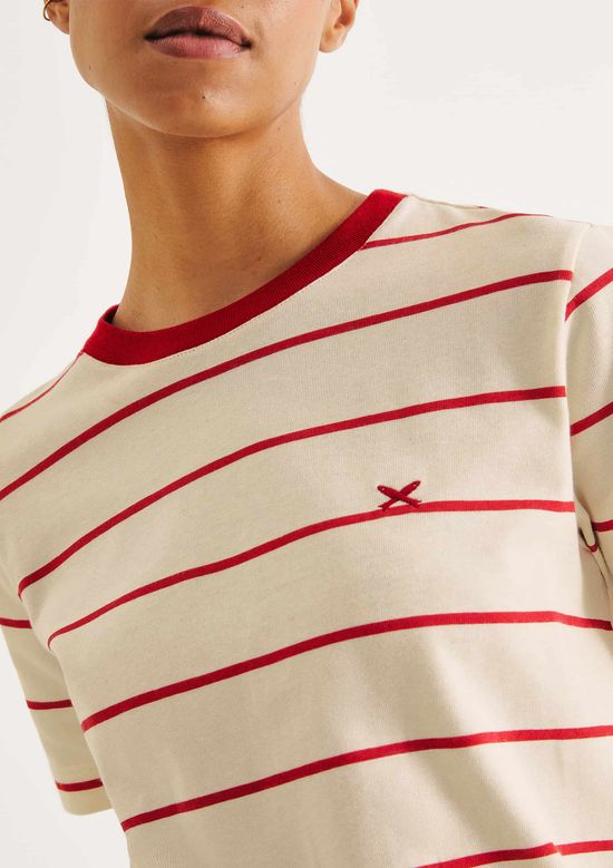 Foto do produto: Camiseta Feminina Fio Tinto Listrada - Vermelho