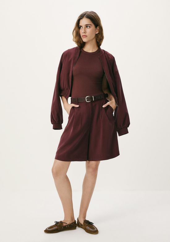 Foto do produto: Blusa Feminina Manga Curta Slim Em Ribana - Vinho