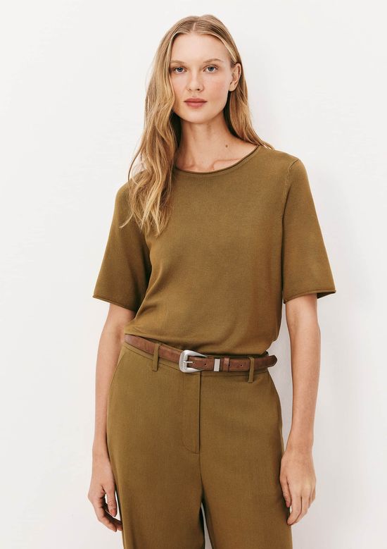 Foto do produto: Blusa Feminina Manga Curta Em Tricô Leve - Marrom