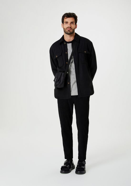 Foto do produto: Camisa Masculina Oversized Em Veludo Cotelê - Preto
