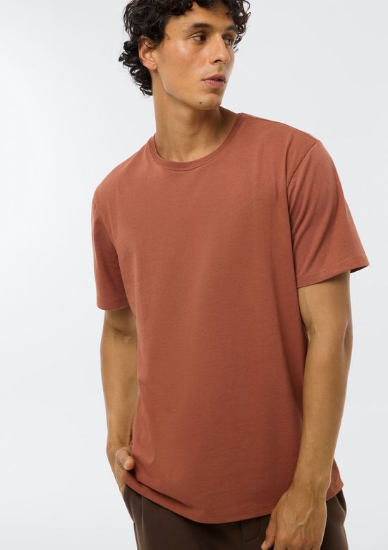 Foto do produto: Camiseta Básica Masculina Comfort Super Cotton - Marrom