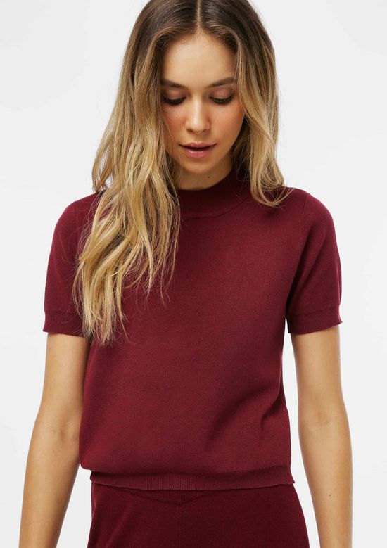 Foto do produto: Blusa Feminina Manga Curta Em Tricô - Vinho