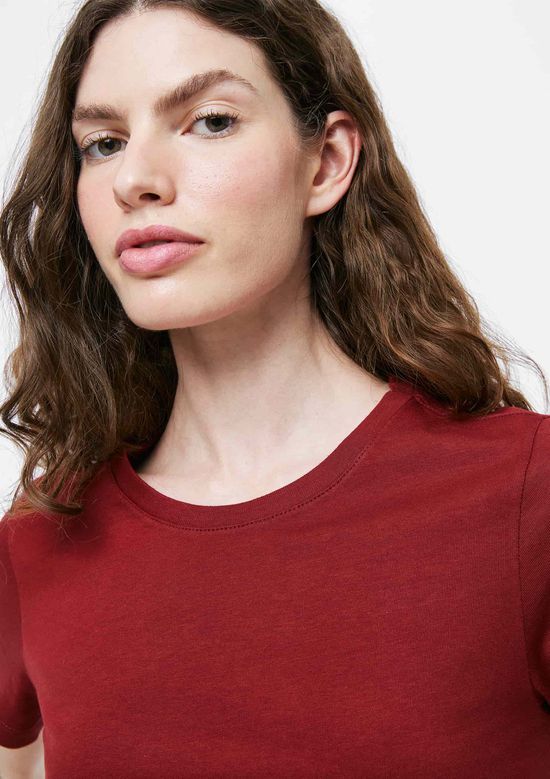 Foto do produto: Camiseta Básica Feminina Slim World - Vermelho