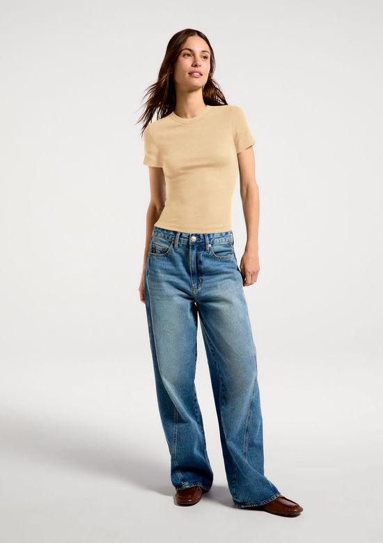 Foto do produto: Blusa Feminina Manga Curta Slim Em Ribana - Bege